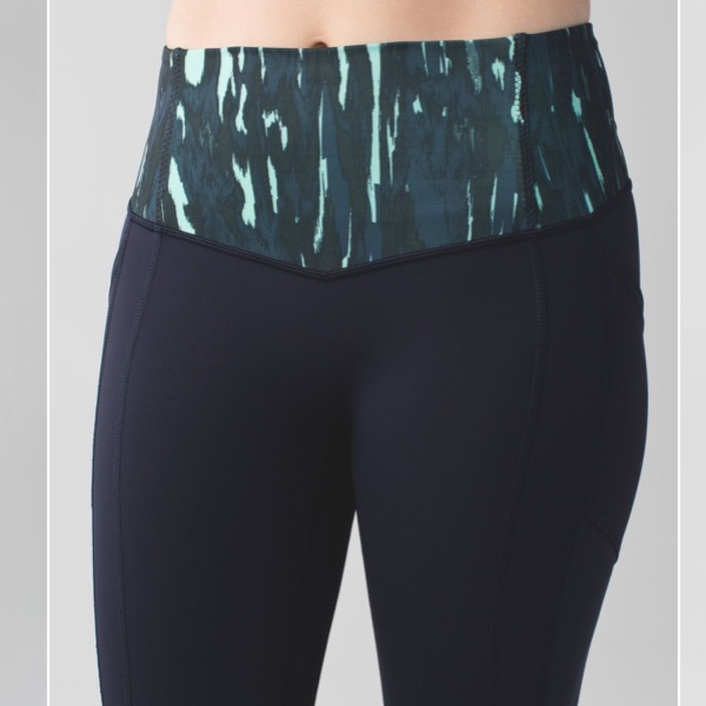 Lululemon All The Right Places Crop